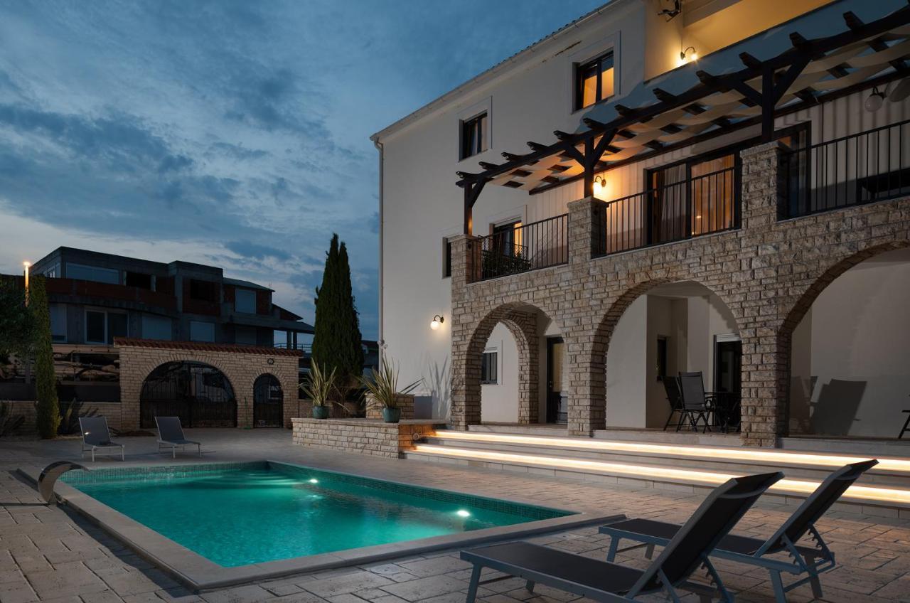 Villa Jalan Vrsi Zewnętrze zdjęcie