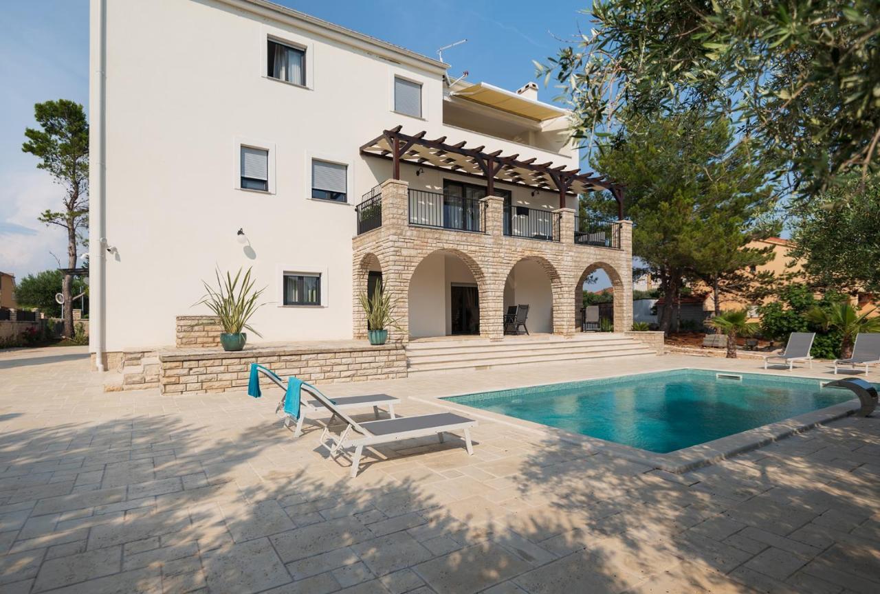 Villa Jalan Vrsi Zewnętrze zdjęcie